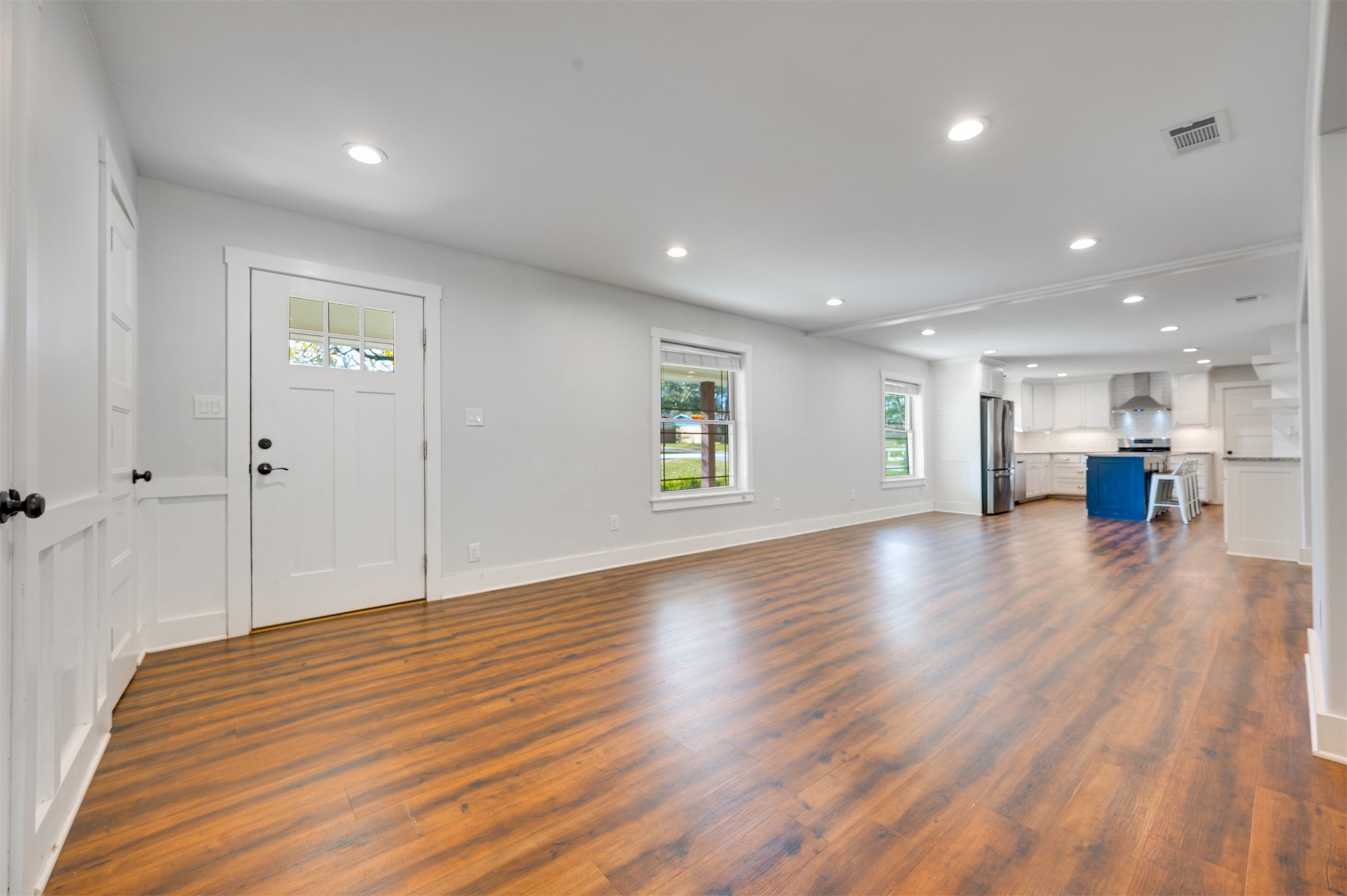 215 Perryman Road Lindale, TX 75771 - Photo 7 of 44 a view of empty room with wooden floor