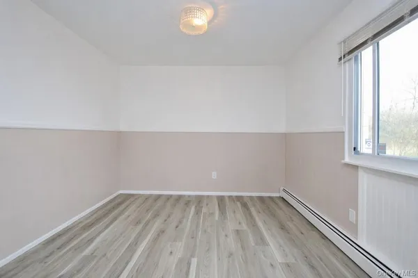 $370,000 | 35 Black Stallion Court, Middletown, NY 10940