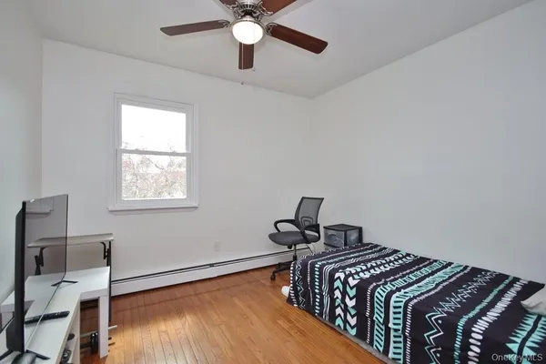 $370,000 | 35 Black Stallion Court, Middletown, NY 10940