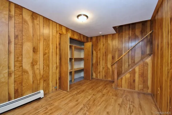 $370,000 | 35 Black Stallion Court, Middletown, NY 10940