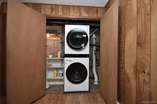 $370,000 | 35 Black Stallion Court, Middletown, NY 10940