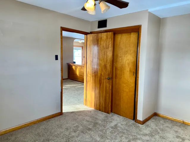 $69,900 | 221 West 7th Street, Tilton, IL 61833