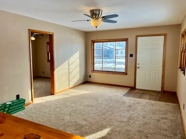 $69,900 | 221 West 7th Street, Tilton, IL 61833