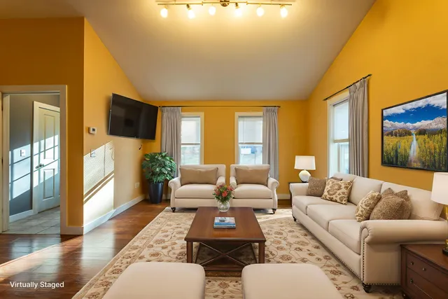 $600,000 | 6 Gosse's Hill Road, Camden, ME 04843