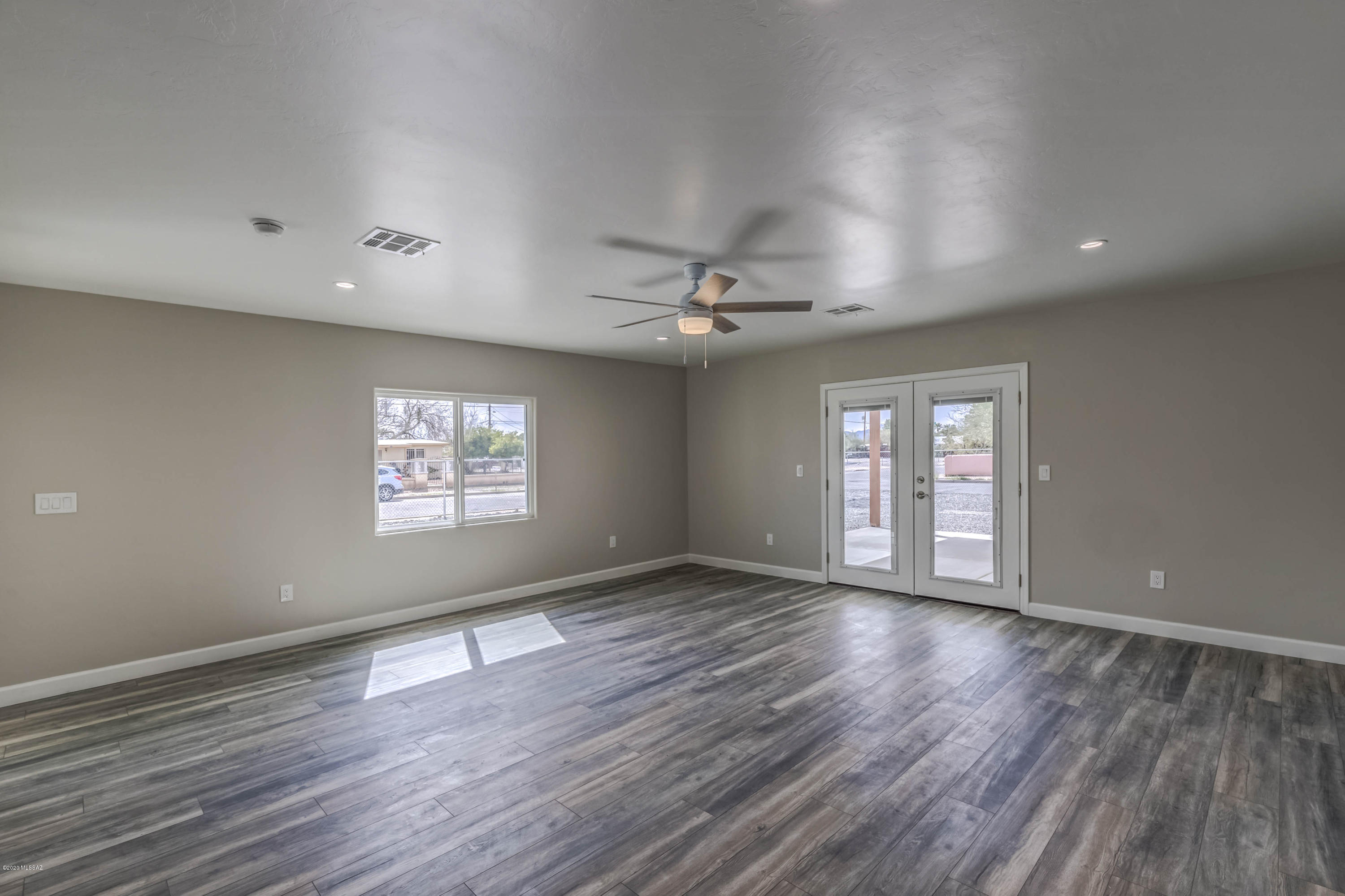 405 East Mohave Road Tucson, AZ 85705 - Photo 29 of 50