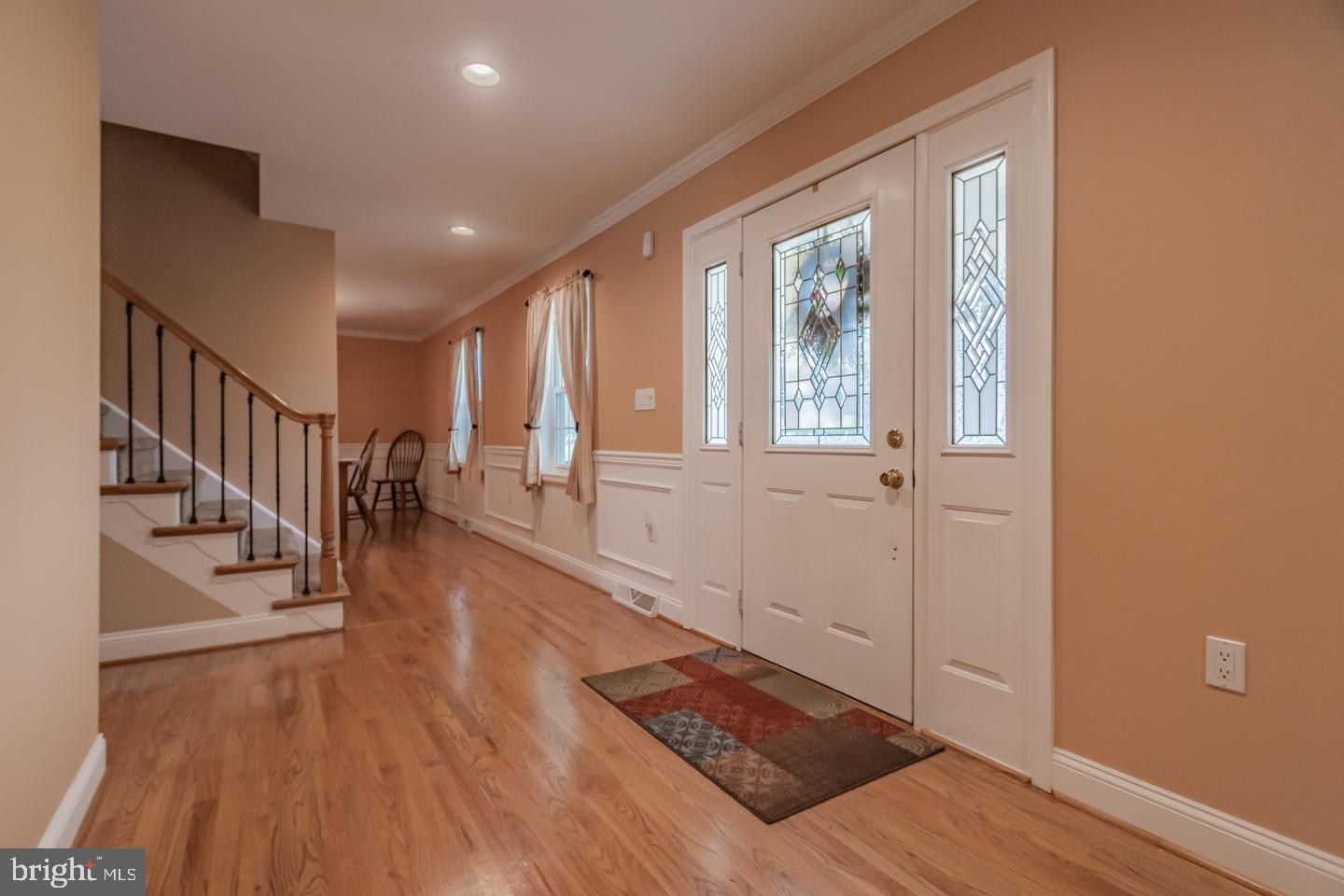 1010 Sweetbriar Road Perkasie, PA 18944 - Photo 15 of 52 Foyer