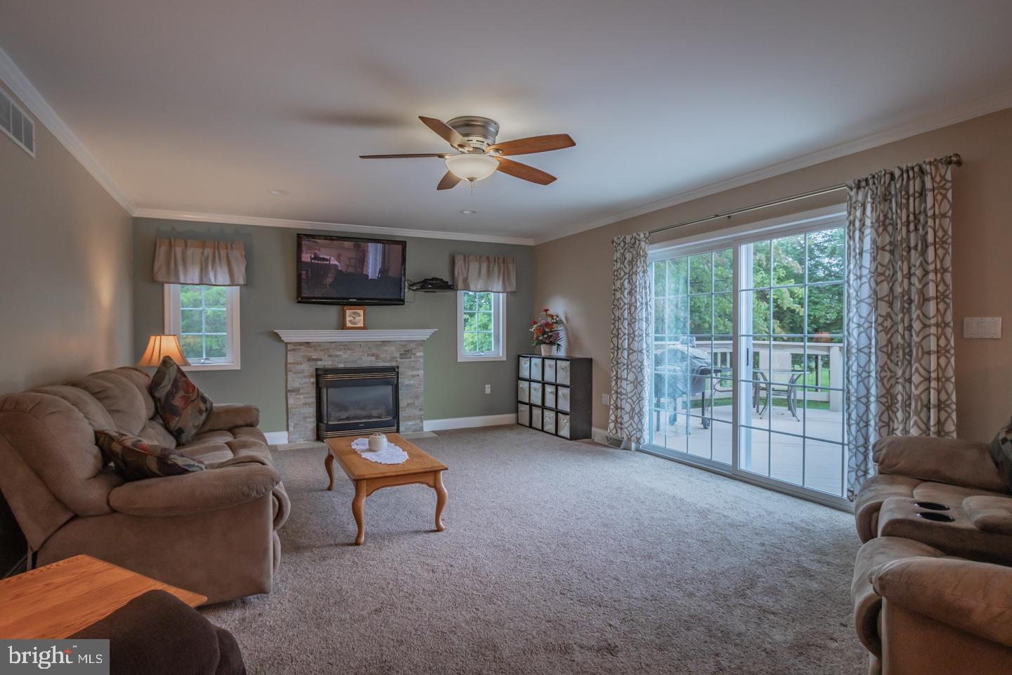 1010 Sweetbriar Road Perkasie, PA 18944 - Photo 27 of 52 Family room