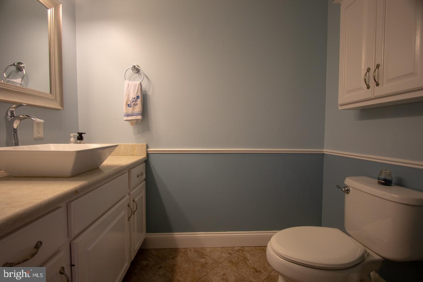 1010 Sweetbriar Road Perkasie, PA 18944 - Photo 31 of 52 Powder room