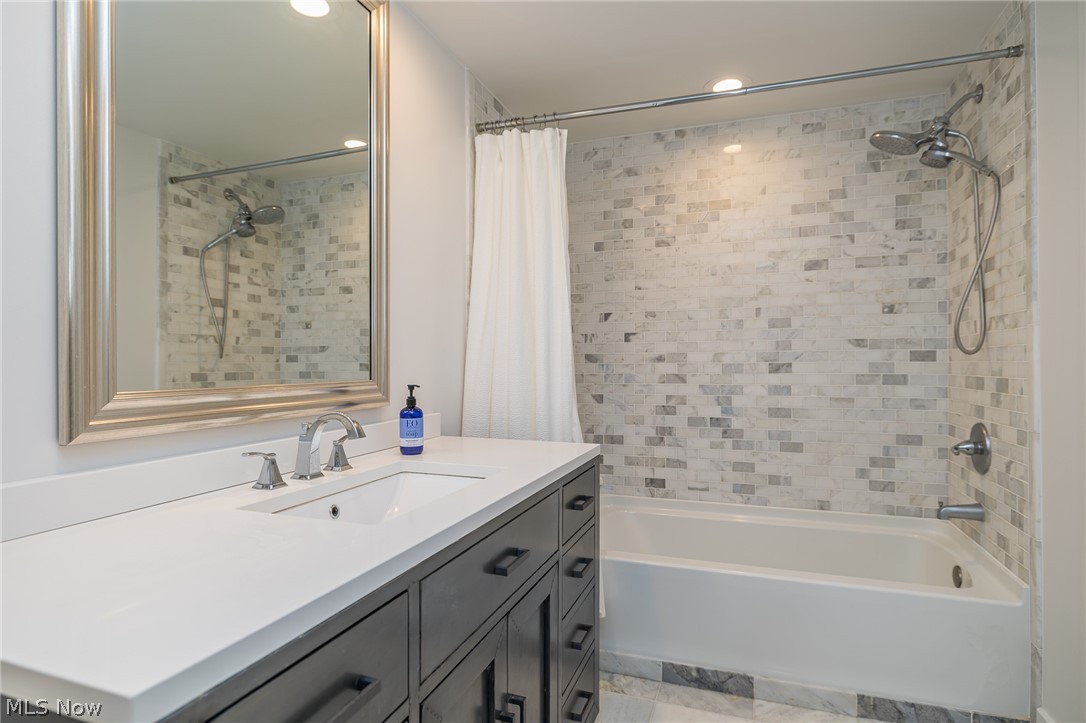 2043 Random Road, Unit 107 Cleveland, OH 44106 - Photo 15 of 20