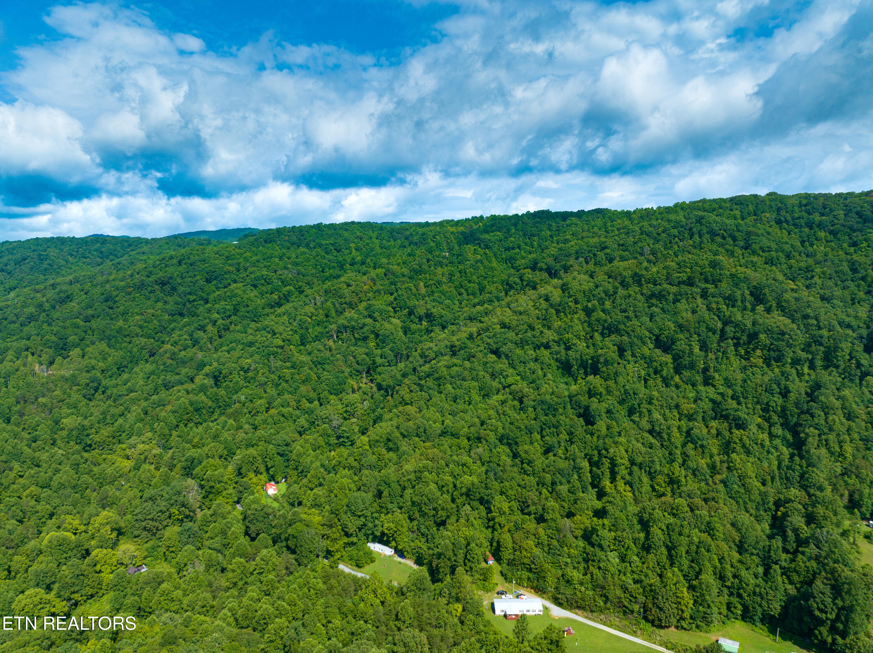 956 Sherm Mountain Road Sneedville, TN 37869 - Photo 6 of 6 Sherm Mtn Rd-5