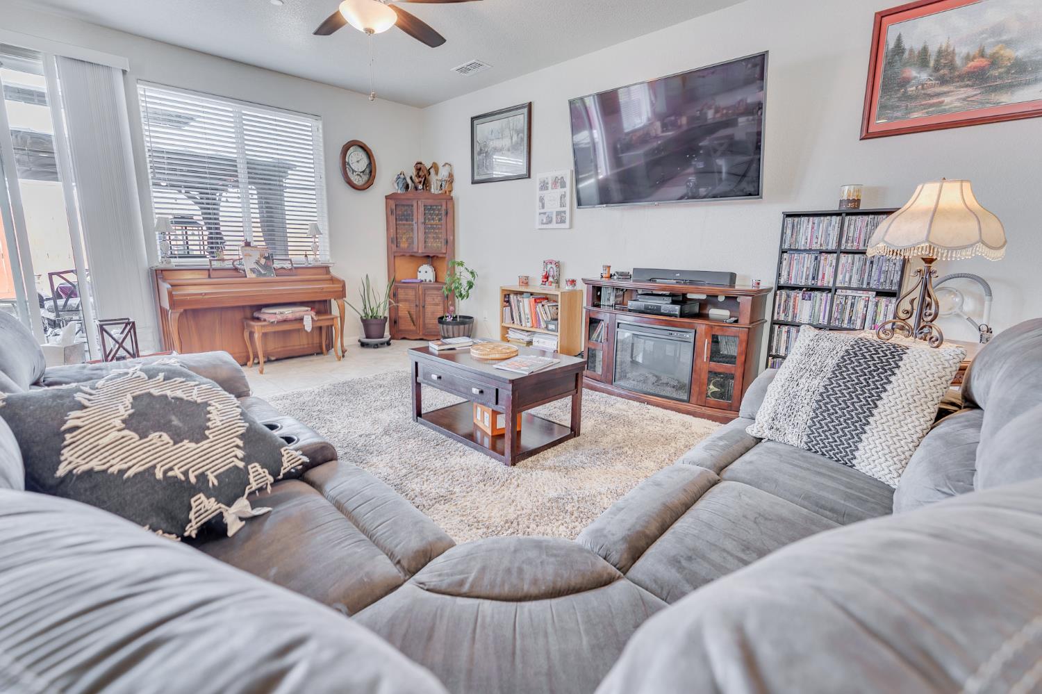 652 Pinelli Drive Los Banos, CA 93635 - Photo 22 of 51