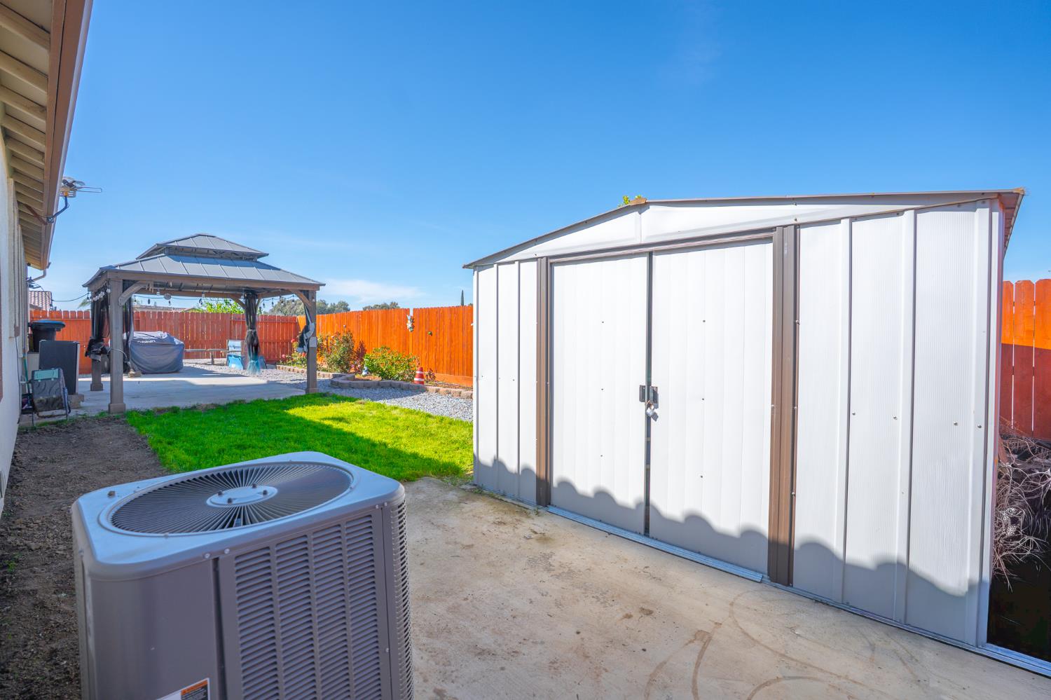 652 Pinelli Drive Los Banos, CA 93635 - Photo 47 of 51