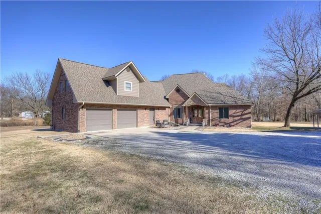 $509,000 | 116 Westfield Road, Pittsburg, KS 66762