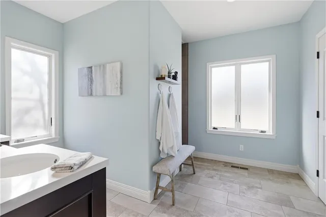 $509,000 | 116 Westfield Road, Pittsburg, KS 66762