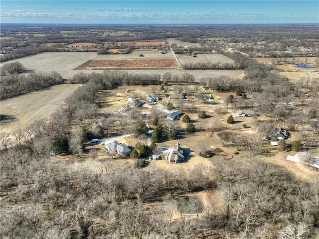 $509,000 | 116 Westfield Road, Pittsburg, KS 66762