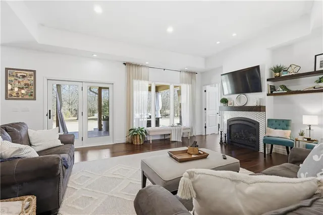 $509,000 | 116 Westfield Road, Pittsburg, KS 66762