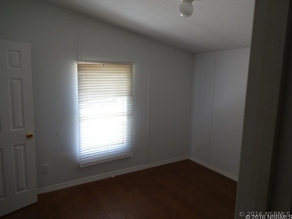 4353 Beacon Light Road Edgewater, FL 32141 - Photo 8 of 12 Gallery Image 8