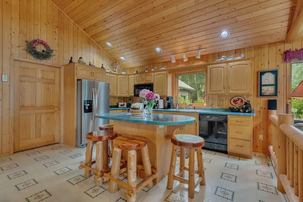 $694,900 | 38071 248th Street, Hillman, MN 56338