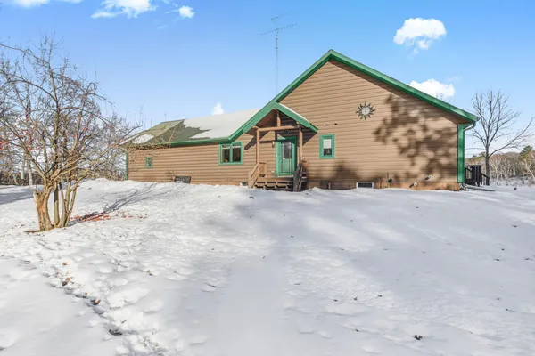 $694,900 | 38071 248th Street, Hillman, MN 56338