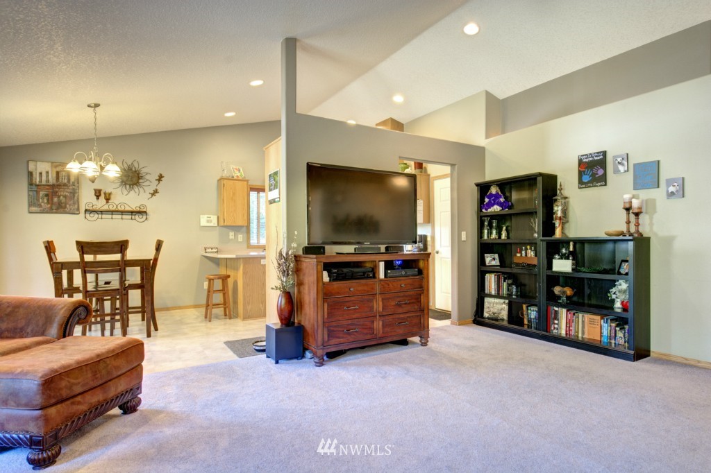 146 Easy Street Road Silverlake, WA 98645 - Photo 10 of 25 Gallery Image 10