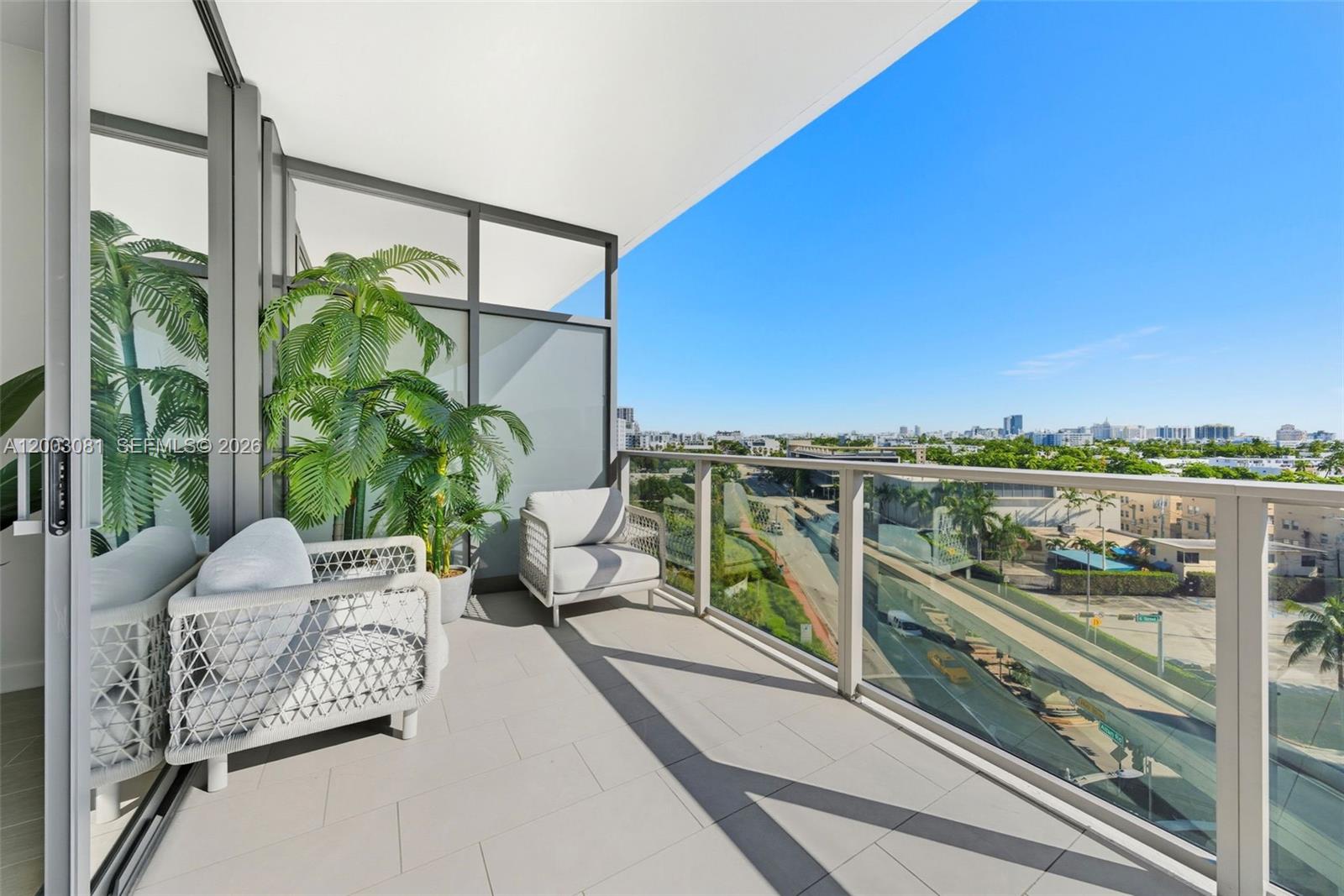 500 Alton Road, Unit 808 Miami Beach, FL 33139 - Photo 5 of 10