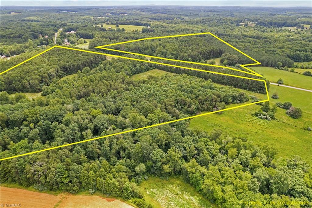 3181 Mosco Road Axton, VA 24054 - Photo 37 of 48