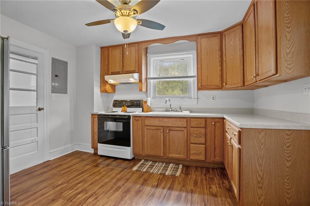 3181 Mosco Road Axton, VA 24054 - Photo 10 of 48