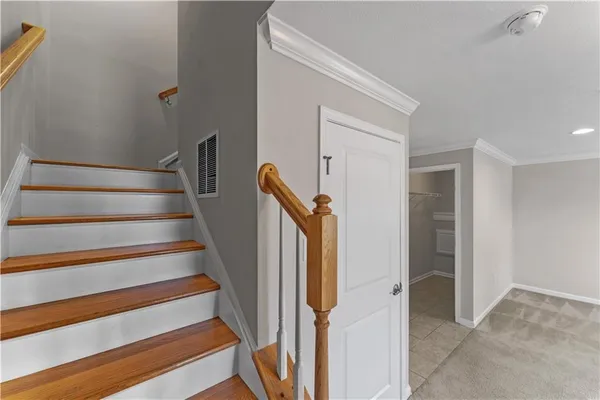 $2,800 | 410 Fairmont Drive, Warrendale, PA 15086