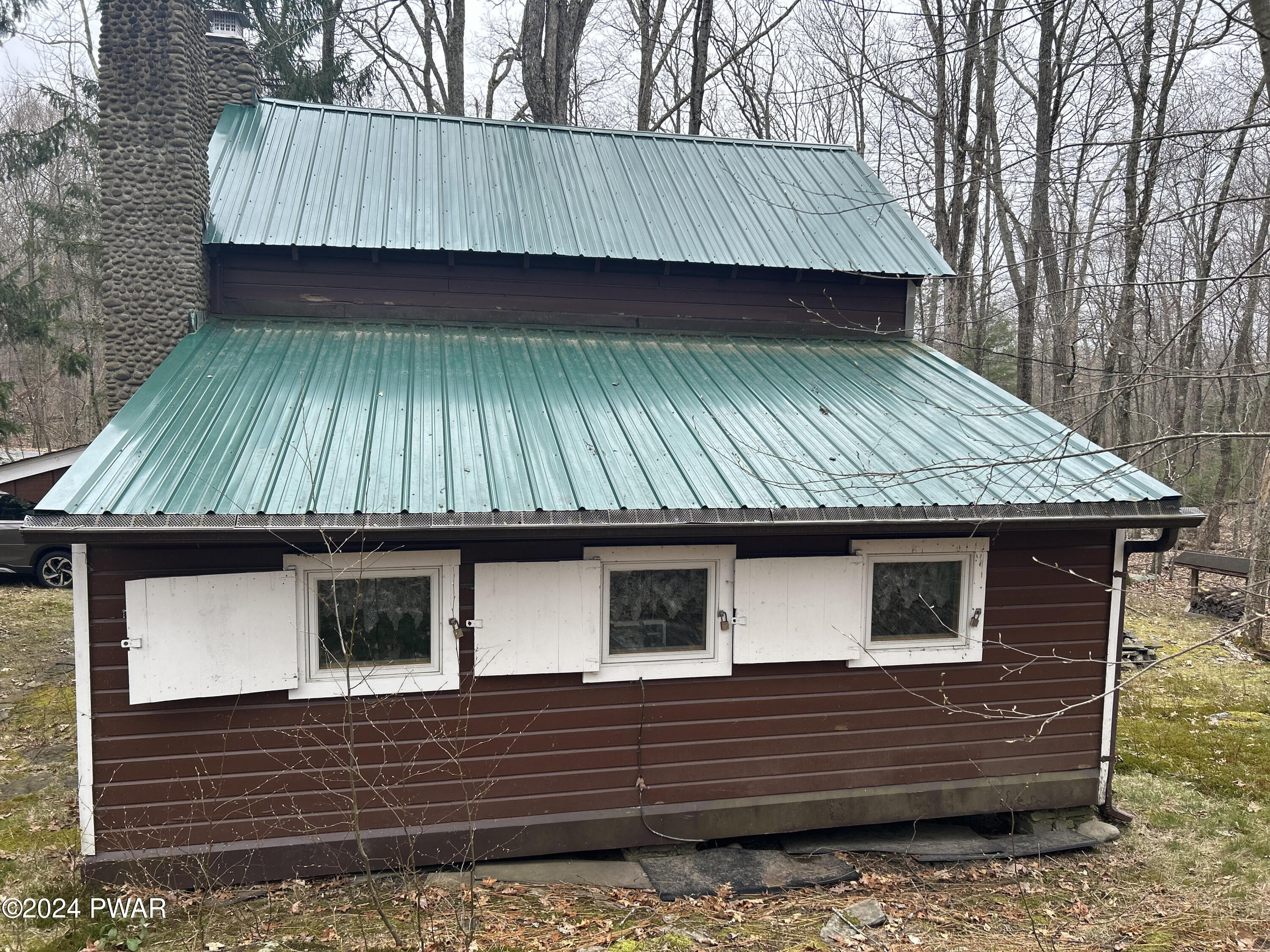 118 Brewster Road Dingmans Ferry, PA 18328 - Photo 3 of 23