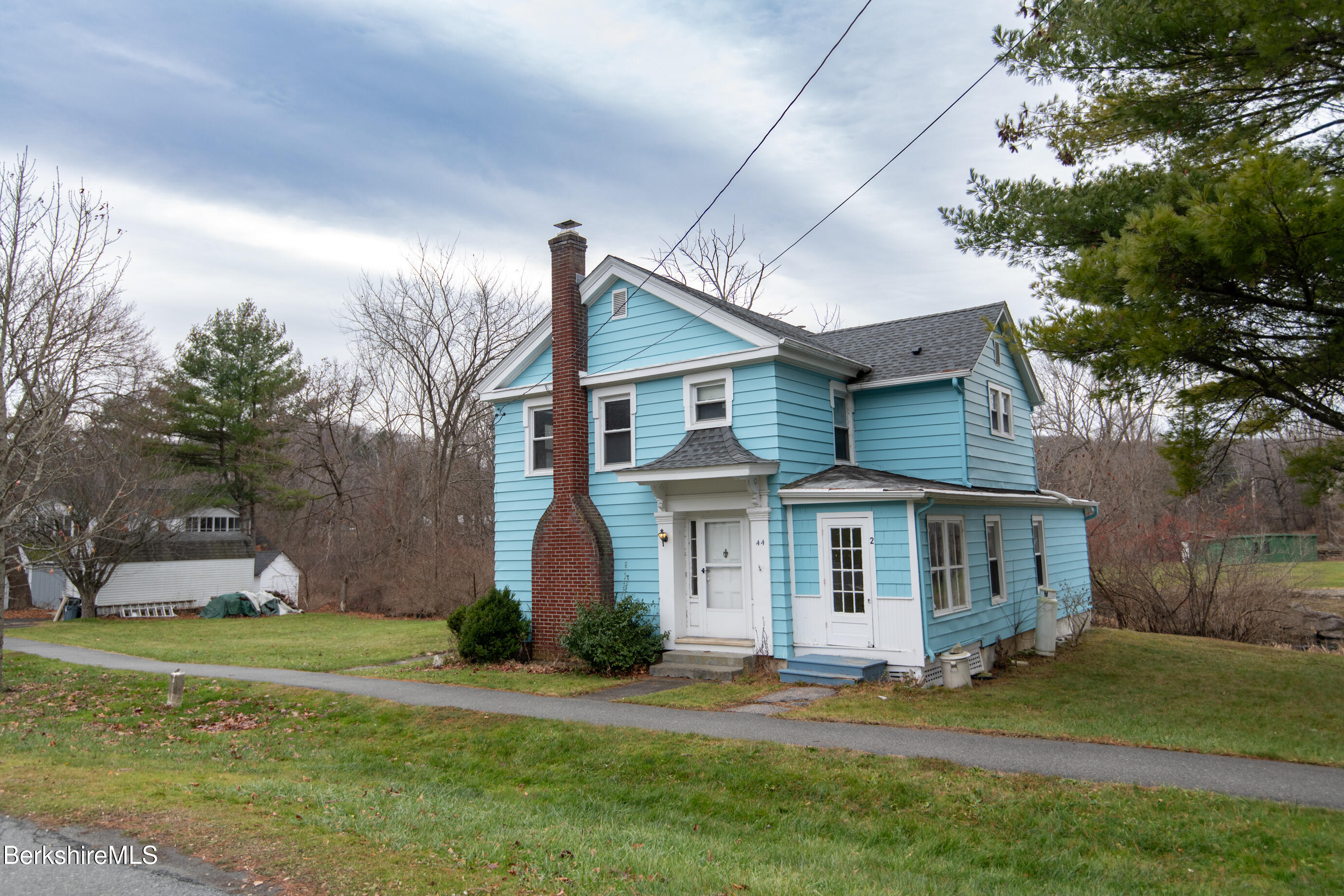 44 Main Street West Stockbridge, MA 01266 - Photo 23 of 28 a front view of a house with a yard