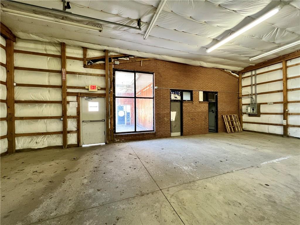 954 Franklin Road Jackson Center, PA 16133 - Photo 11 of 17 a view of an empty room with a window