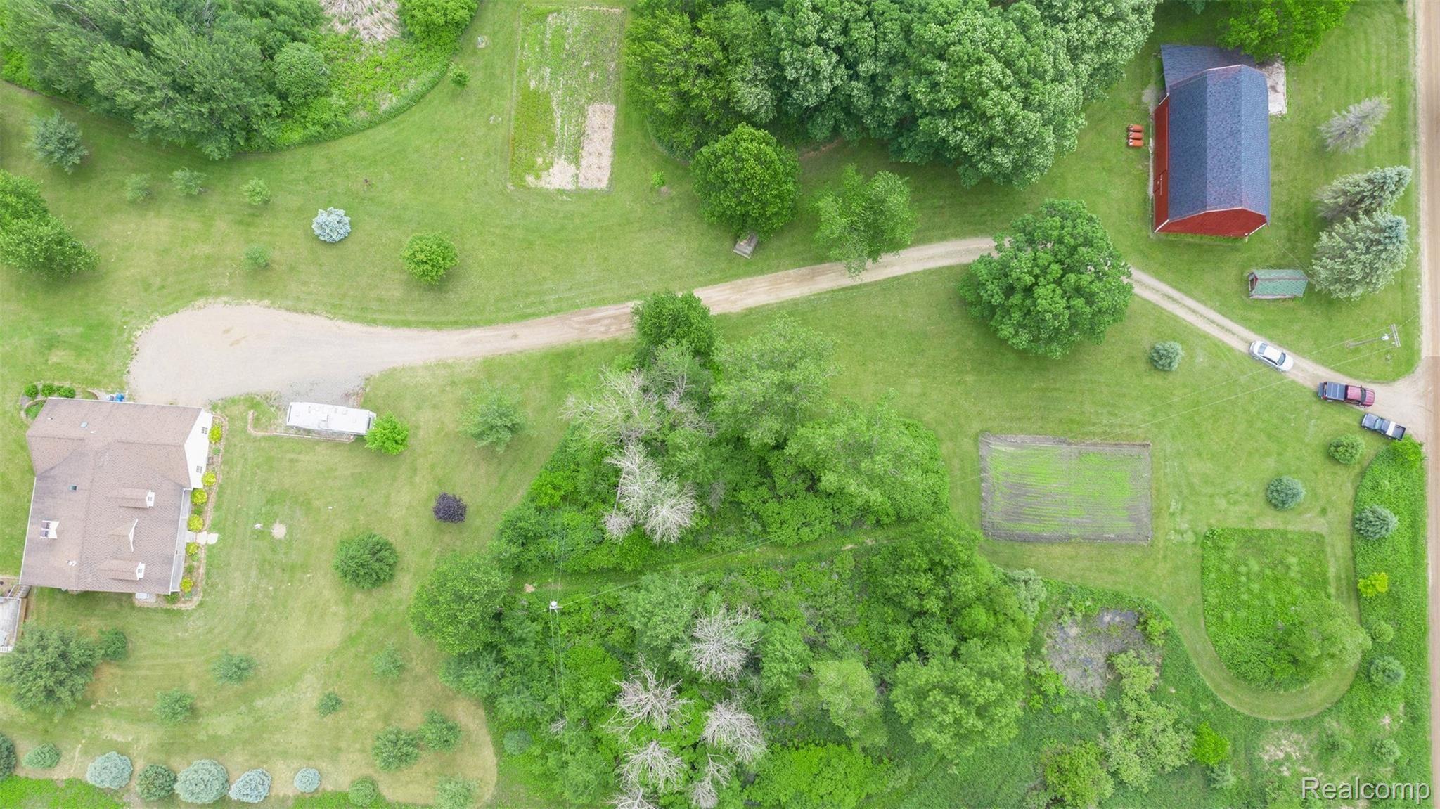 2160 Gannon Road Howell, MI 48855 - Photo 60 of 67 DJI_0057.jpg