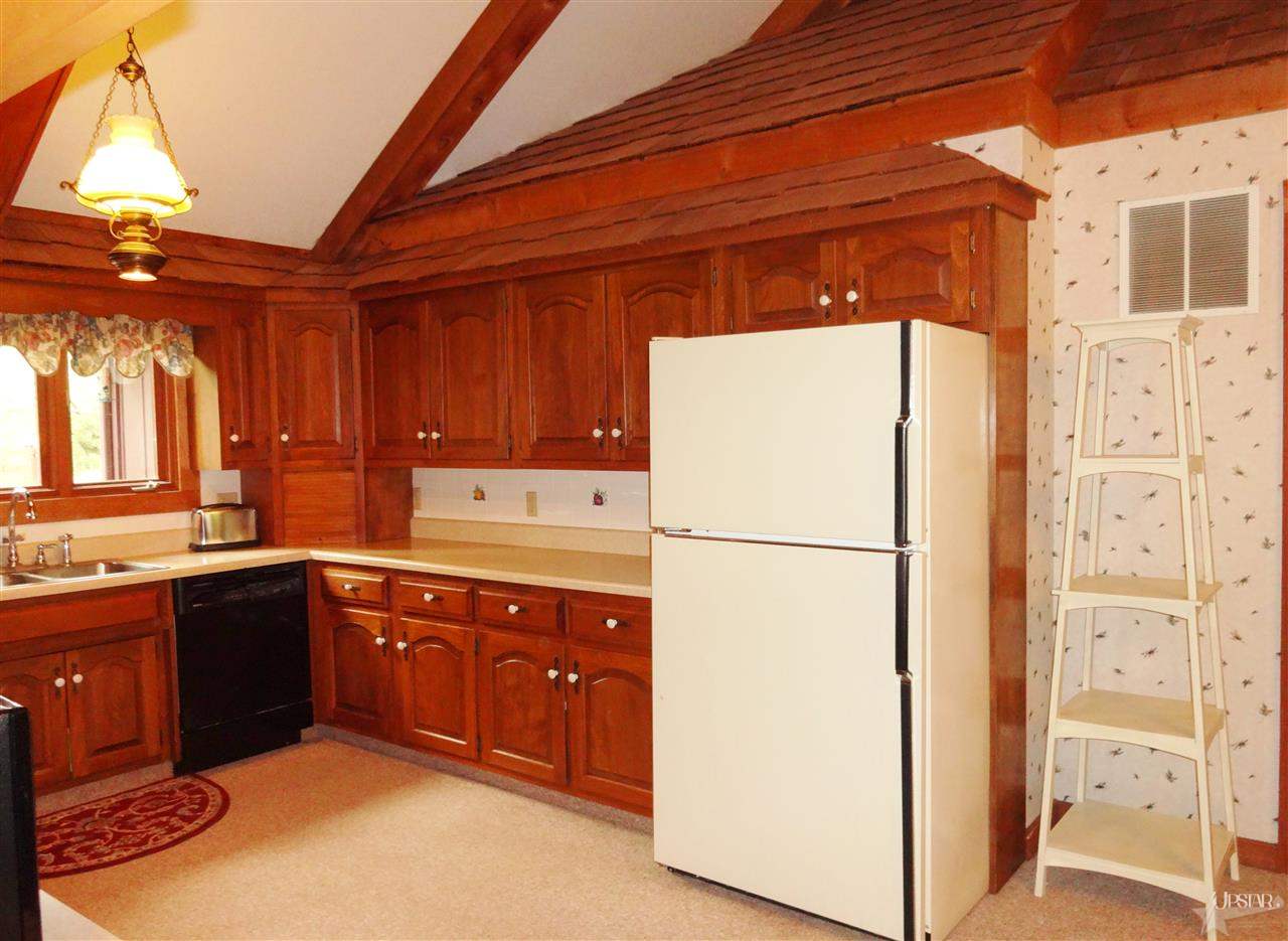 16022 Auburn Road Fort Wayne, IN 46845 - Photo 10 of 30 Gallery Image 10