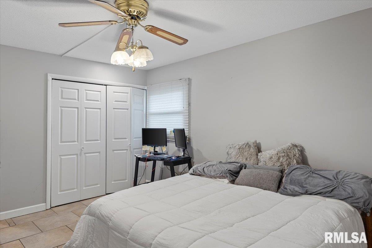 136 Pinehurst Drive Springfield, IL 62704 - Photo 17 of 30 Gallery Image 17