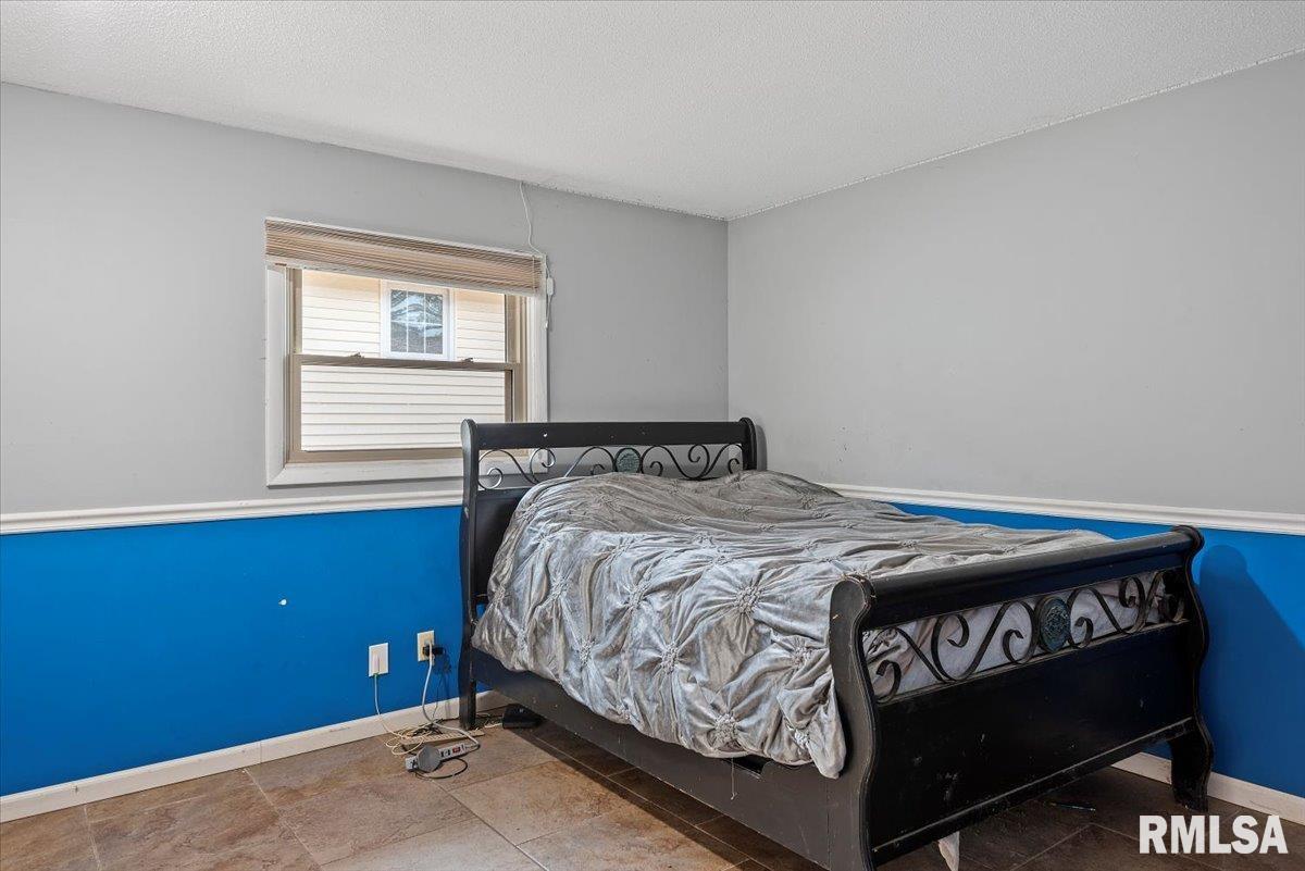 136 Pinehurst Drive Springfield, IL 62704 - Photo 24 of 30 Gallery Image 24