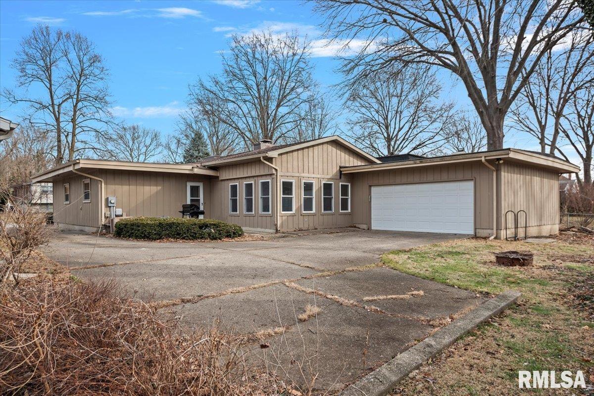 136 Pinehurst Drive Springfield, IL 62704 - Photo 28 of 30 Gallery Image 28