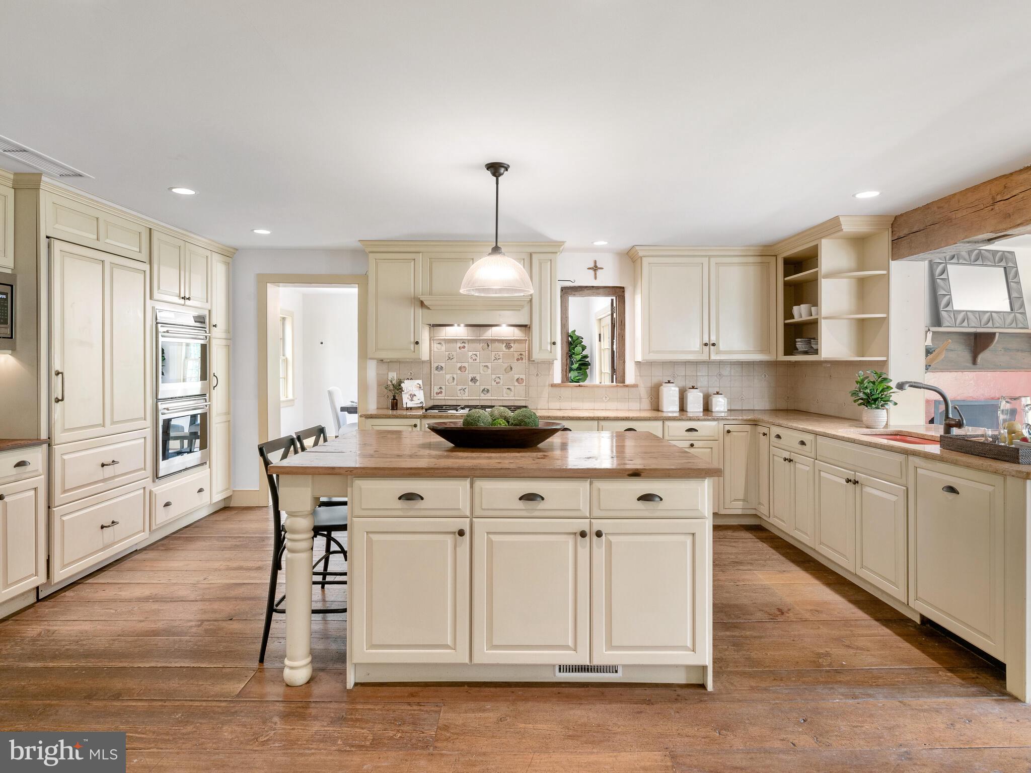 9 Marlborough Road Newtown Square, PA 19073 - Photo 21 of 83 Kitchen - Custom Cabinets