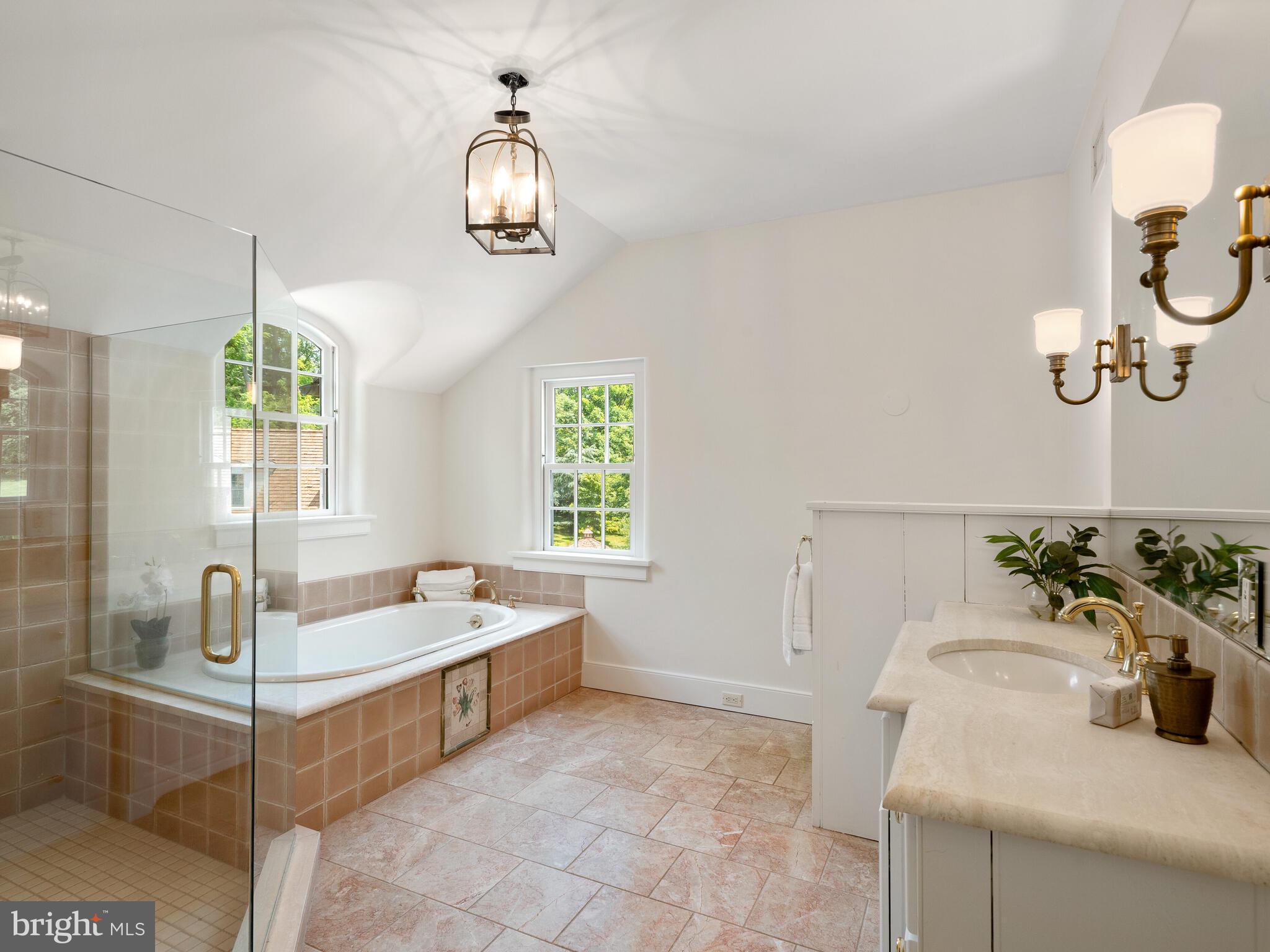 9 Marlborough Road Newtown Square, PA 19073 - Photo 43 of 83 Primary Bath