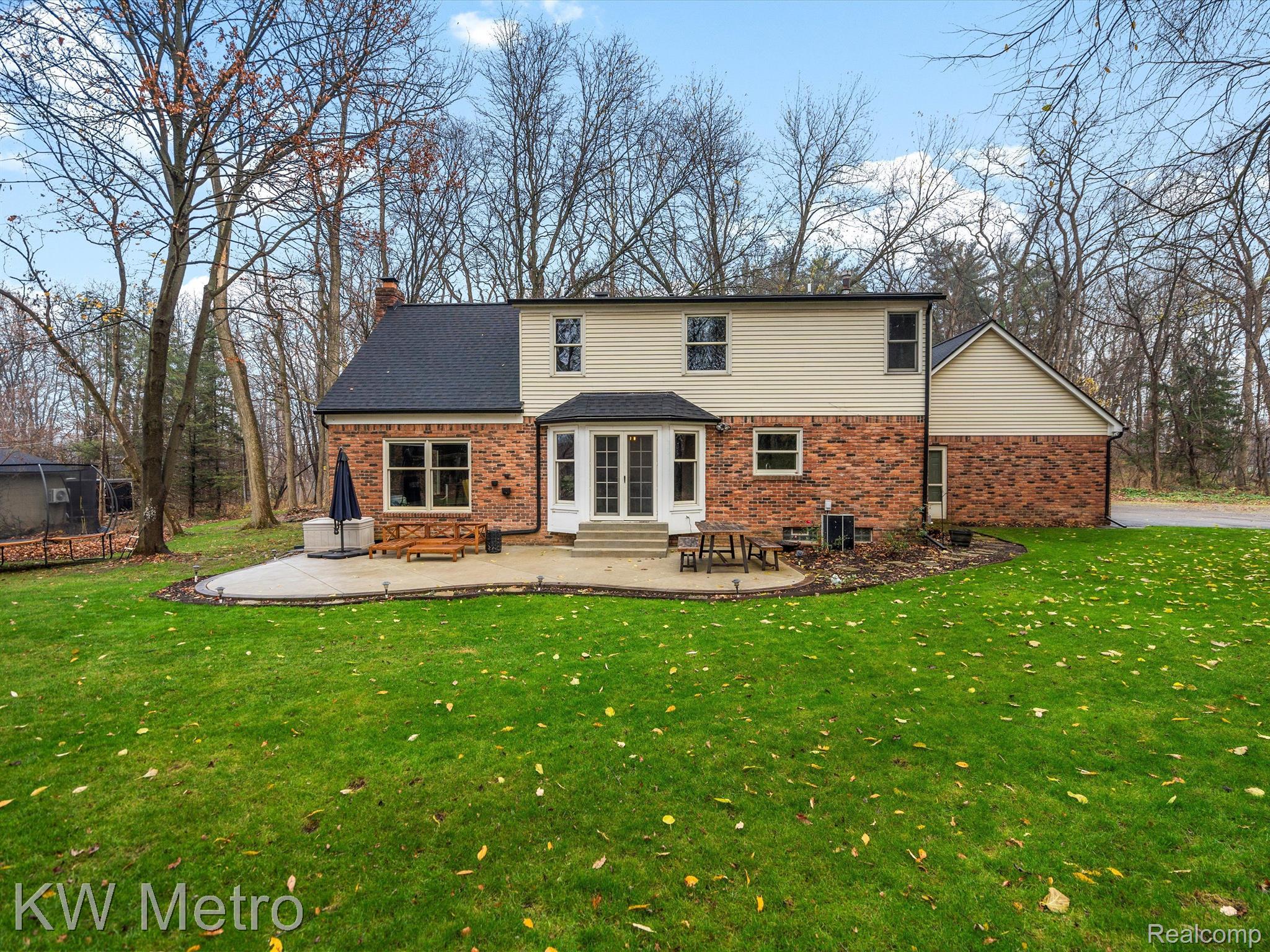 5705 Ford Road Commerce Township, MI 48382 - Photo 5 of 49 Gallery Image 5