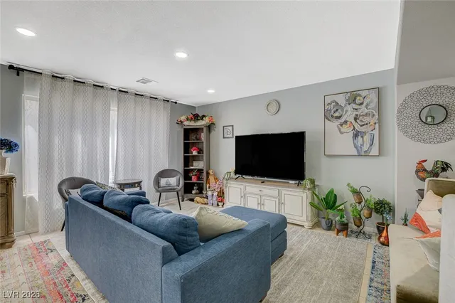 $2,495 | 9611 Sage Sparrow Avenue, Las Vegas, NV 89148