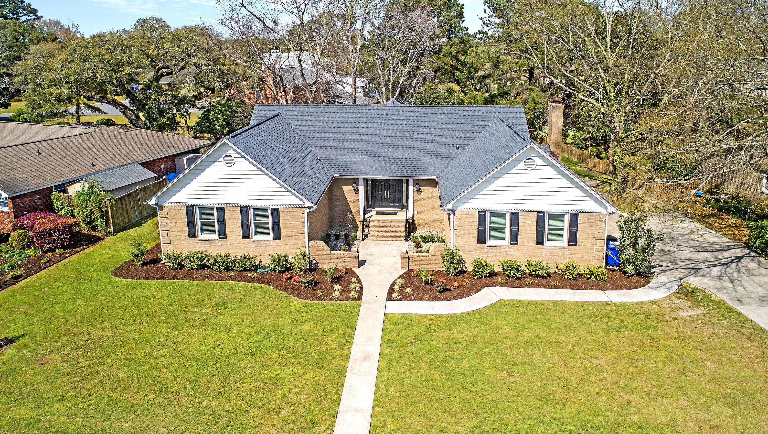 1288 South Barksdale Road Mount Pleasant, SC 29464 - Photo 40 of 42 Front