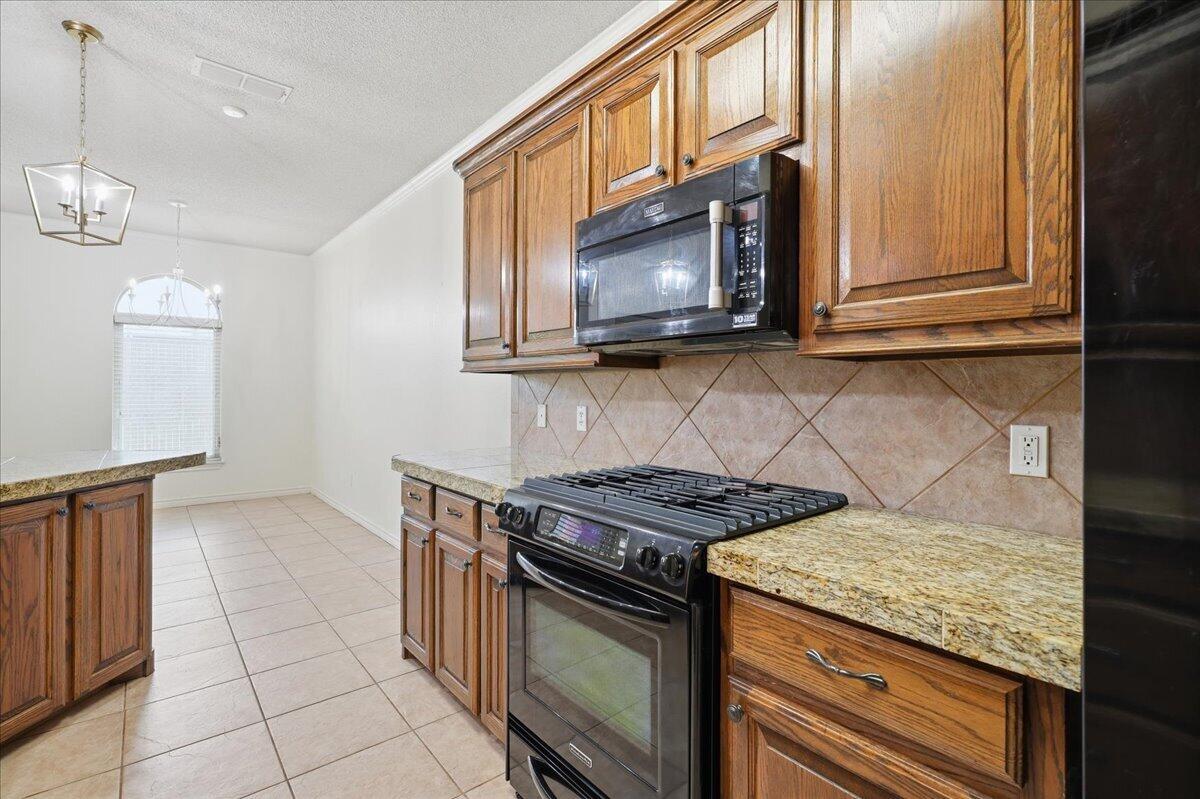 5620 100th Street Lubbock, TX 79424 - Photo 13 of 45 13-012_NM107987