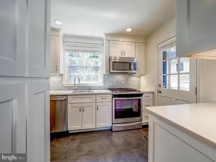 $1,150,000 | 21 Kentbury Way, Bethesda, MD 20814