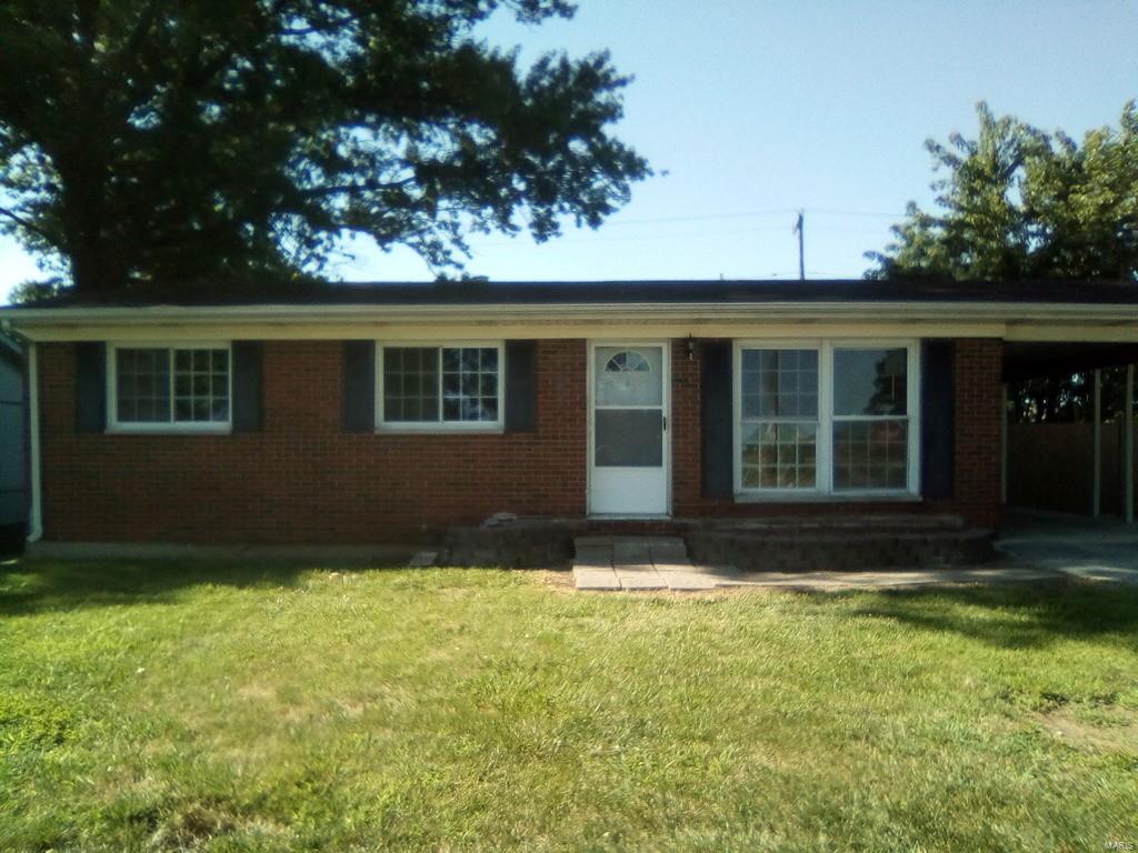 1202 West Pontoon Road Granite City, IL 62040 - Photo 1 of 14 Gallery Image 1
