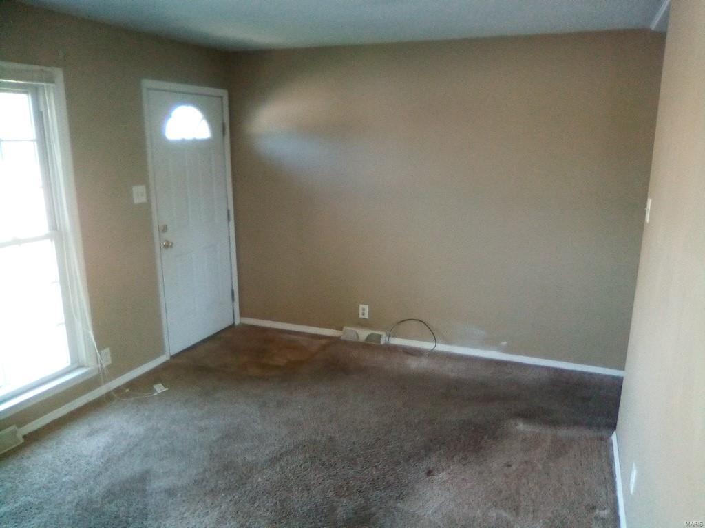 1202 West Pontoon Road Granite City, IL 62040 - Photo 3 of 14 Gallery Image 3