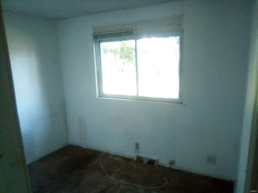 1202 West Pontoon Road Granite City, IL 62040 - Photo 9 of 14 Gallery Image 9