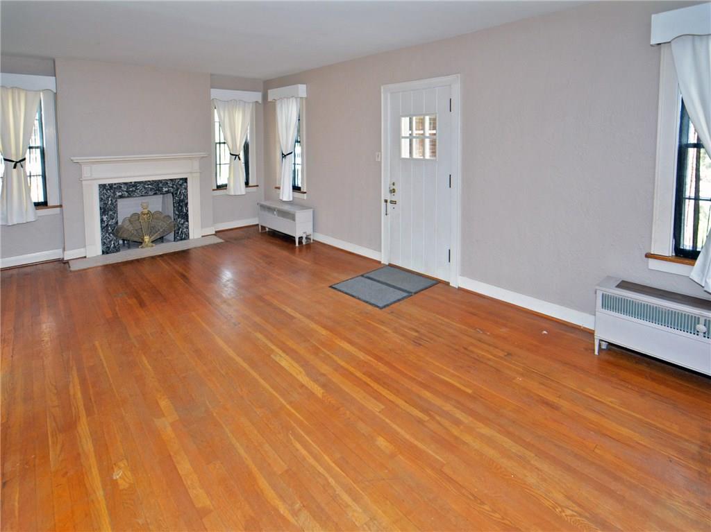 11314 Frankstown Road Pittsburgh, PA 15235 - Photo 9 of 23 Gallery Image 9