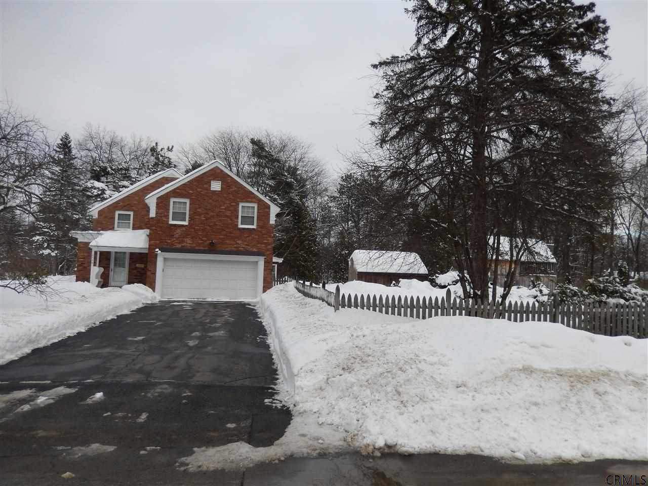 2348 Cayuga Road Niskayuna, NY 12309 - Photo 2 of 25 Photo 2