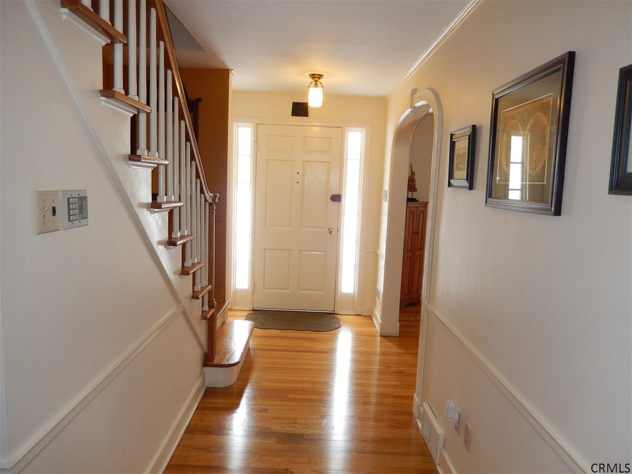 2348 Cayuga Road Niskayuna, NY 12309 - Photo 3 of 25 Photo 3