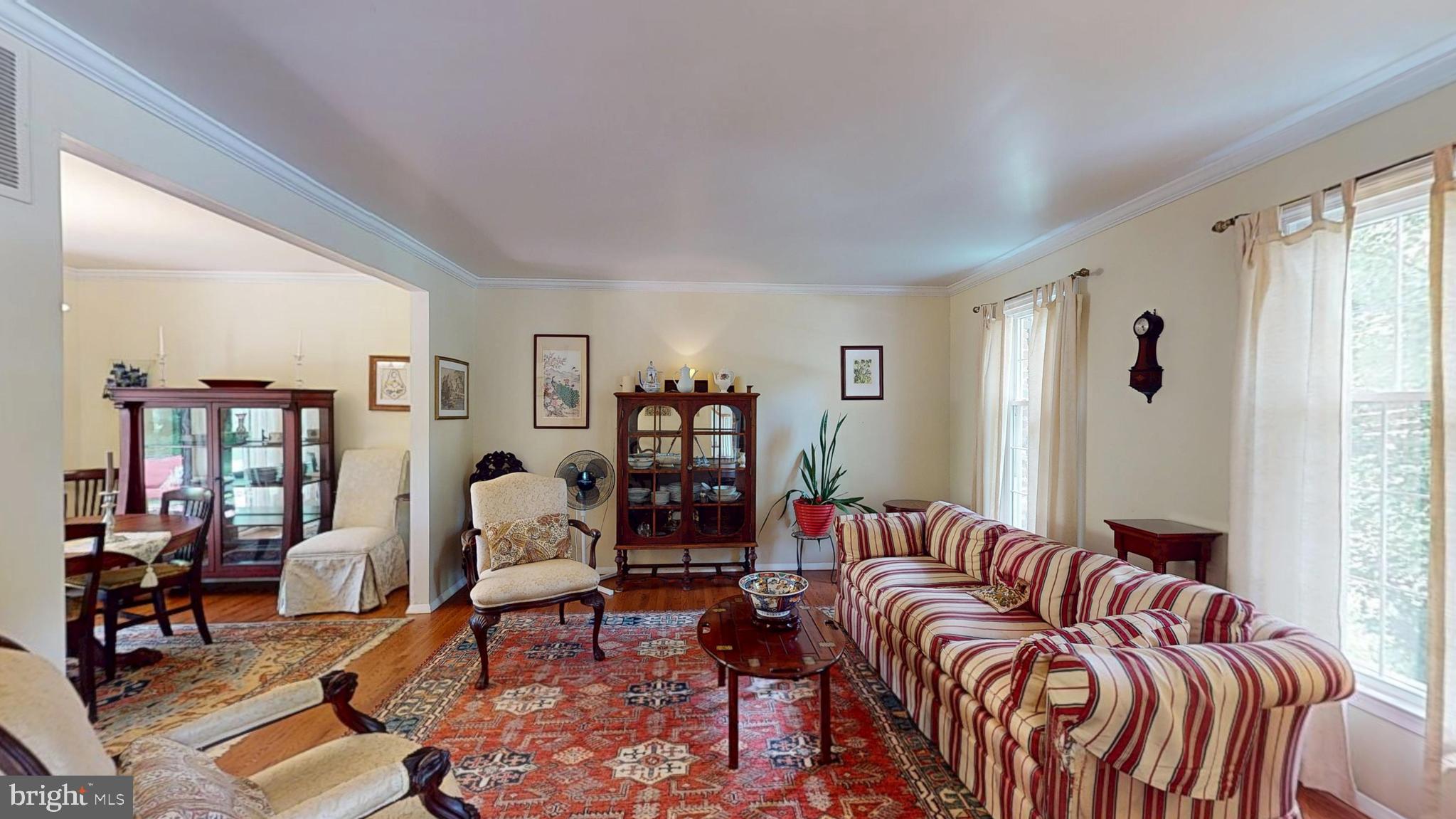 16601 Briardale Road Rockville, MD 20855 - Photo 8 of 70